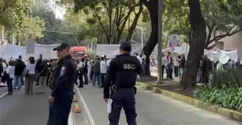 Caos Vial Por Bloqueo En Insurgentes Jos C Rdenas