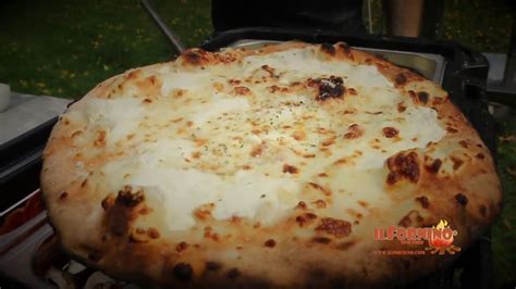 How To Make White Pizza In Ilfornino Wood Fired Pizza Oven Youtube