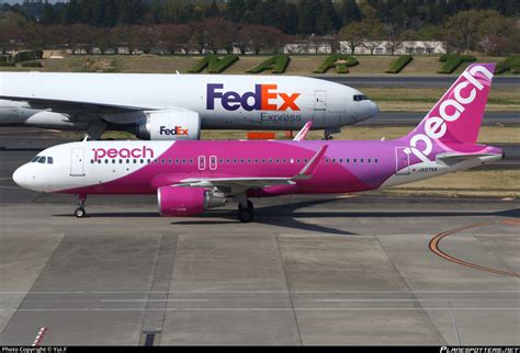 JA07VA Peach Airbus A320 214 WL Photo By RK ID 1269484