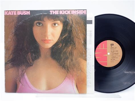 【やや傷や汚れあり】【国内盤】kate Bush ケイト・ブッシュ 「the Kick Inside 天使と小悪魔 」lp（12インチ