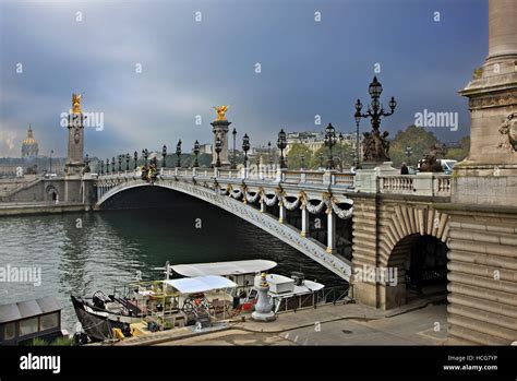 Pont Alexandre III and Seine river, Paris, France Stock Photo - Alamy