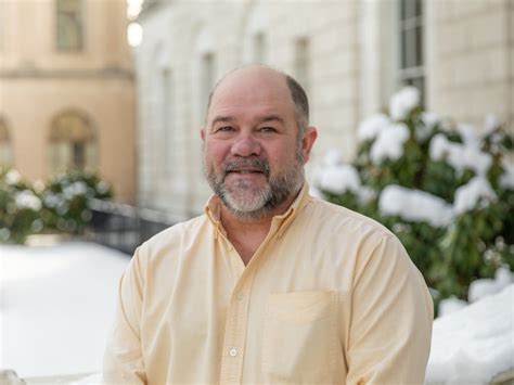 What causes the sudden changes in weather in waterbury ct 24