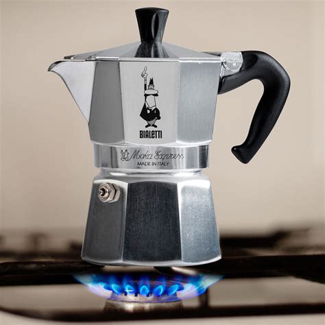 Kafetiera Bialetti Moka Express Illy Slovenija