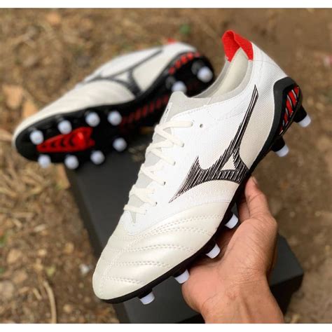 Jual Sepatu Bola Mizuno Morelia Beta White Black Fg Shopee Indonesia