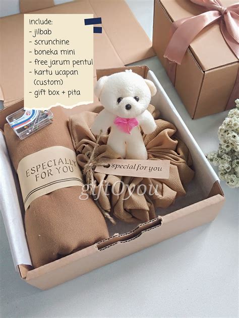 Hampers Hijab Polos Square Tbox Graduation Birthday Kado Ulang