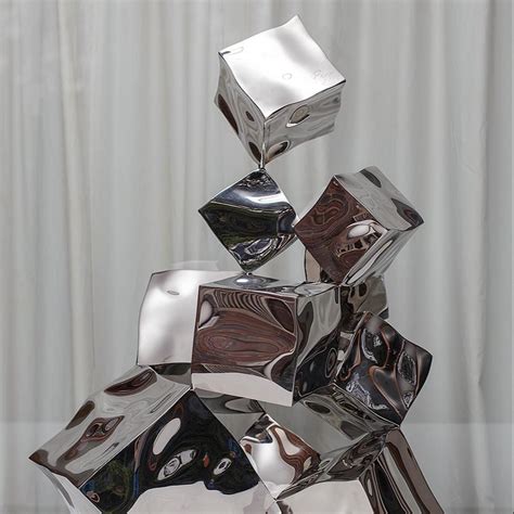 Customized Large Stainless Steel Cube Sculpture With Mirrored Finish