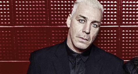 Vocalista De Rammstein Da Positivo A Covid Primero Editores