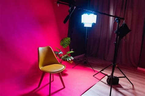 What Are Continuous Lighting Sources In Photography West