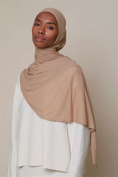 Instant Bamboo Ribbed Jersey Hijab Warm Taupe Shopperboard