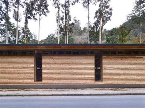 Workshop In The Forest By Atelier Haretoke Is Built From Local Japanese