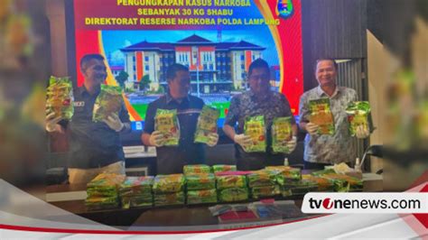 Polda Lampung Gagalkan Pengiriman 30 Kg Sabu Dari Medan Ke Tangerang