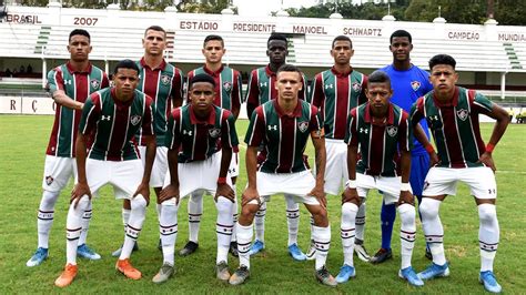 Vídeo Time E Torcida Comemoram Título Do Fluminense No Carioca Sub 17