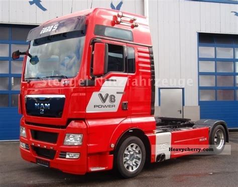 MAN XXL V8 TGX 18 680 EURO 5 2009 Volume Trailer Photo And Specs