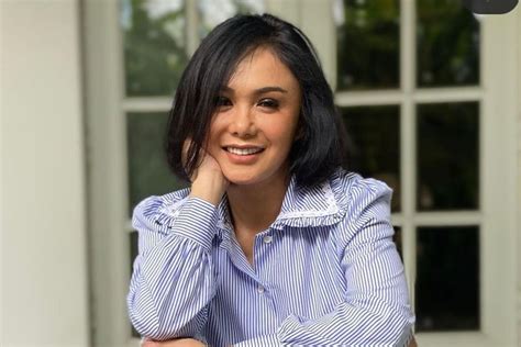 Walau Usianya 40 Tahun Lebih 6 Artis Indonesia Ini Tetap Cantik Dan