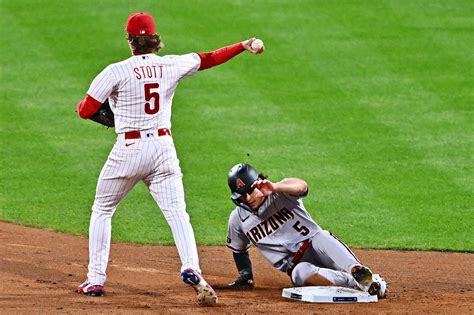 Diamondbacks Outplay Phillies To Force Game 7 In NLCS Reuters