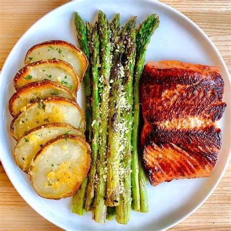 Grilled Salmon Lunch Plate On The Feedfeed Healthy Recipes Healthy Dinner Healthy Salmon Recipes