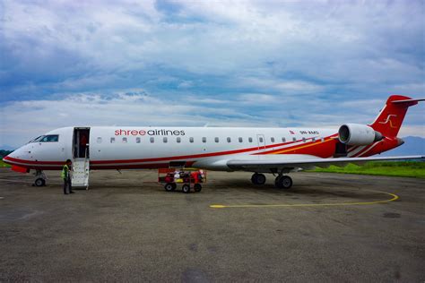 Bombardier CRJ-700 Aircraft - Kiran's Blog