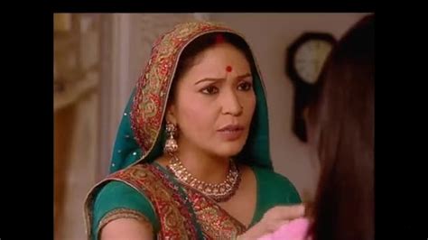 Yeh Rishta Kya Kehlata Hai S E Akshara Shocks Naitik And Gayatri