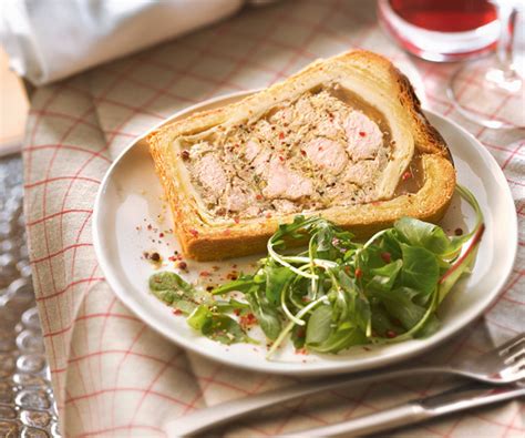 Entrée classique le pâté en croûte