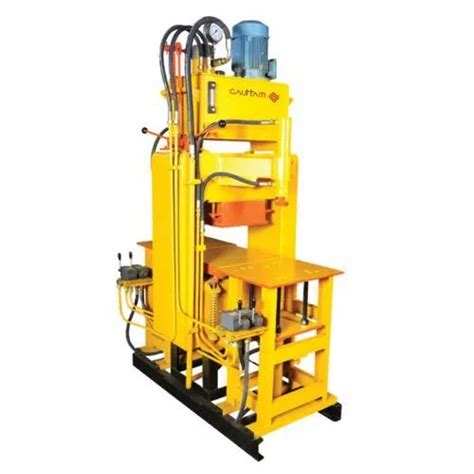 Gauttam Solid Hydraulic Block Making Machine For Industrial