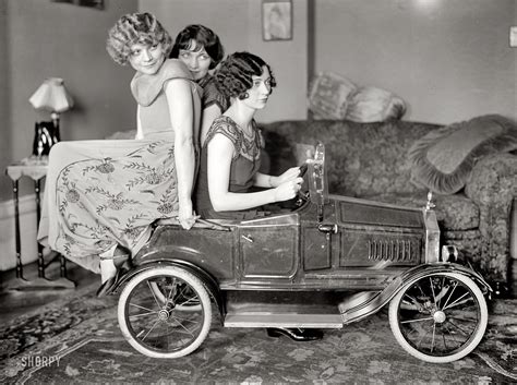 Shorpy Historical Picture Archive Fast Women 1924 High Resolution Photo