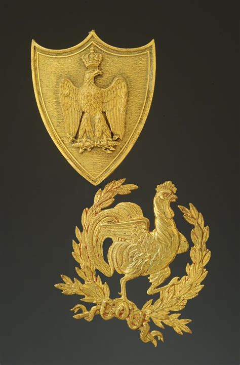 DEUX INSIGNES DE BANDEROLE DE GIBERNE D OFFICIER DE CAVALERIE modèle