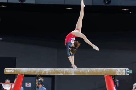 Balance Beam Skills For Beginners Complete Gymnastics