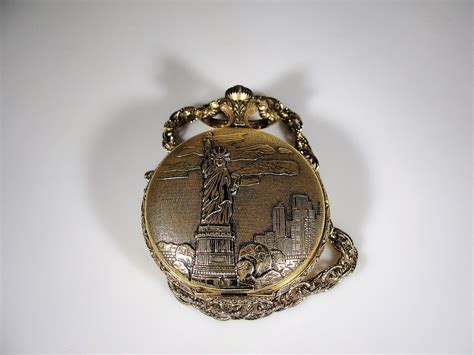 Pocket Watch Sutton Time Vintage Statue Of Liberty Commemorative