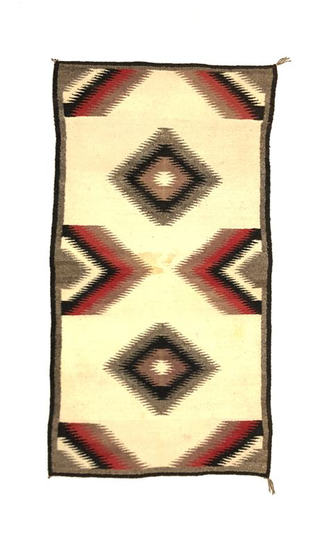 Lot NAVAJO STYLE HAND WOVEN WOOL RUG