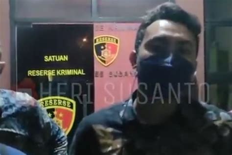 Inikah Sosok Oknum Banpol Yang Bantu Danu Masuk Tkp Kasus Pembunuhan