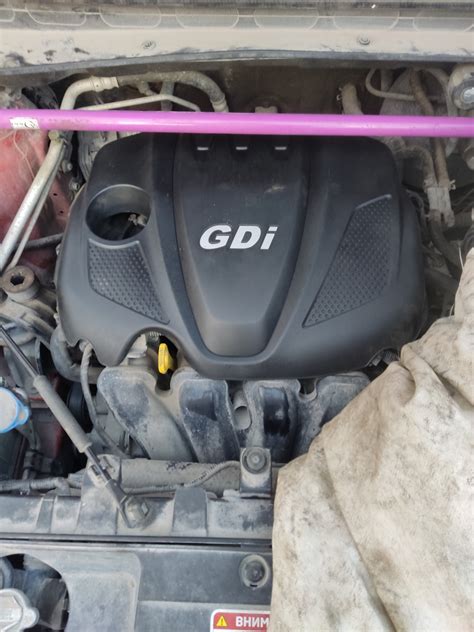 Декоративная крышка двигателя — KIA Sportage (3G), 2 л, 2011 года ...