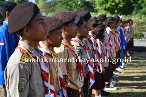 Ketua Kwarcab Gerakan Pramuka MBD Buka Kemah Bakti 2023