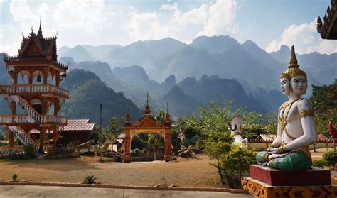 Cavernas magníficos em Laos Lugares Exóticos Girassol Brasil