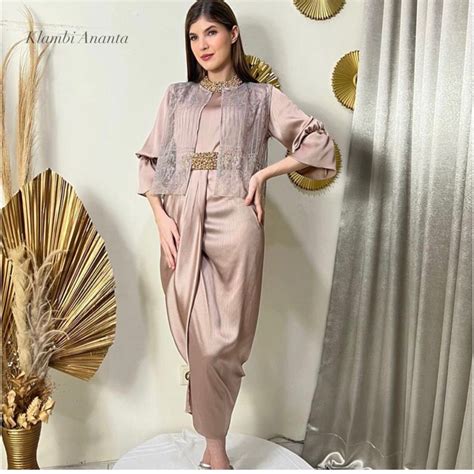 Jual Dahlia Set In Nude Pastel Shopee Indonesia
