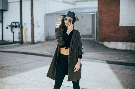 12 Tips for Better Fashion Photography | Master the Game