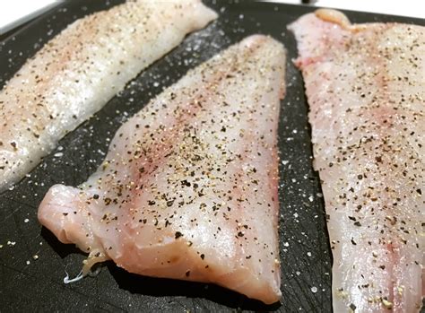 Lemon And Parsley Pan Fried Gurnard Fillets Gurnard Food Recipes Fis