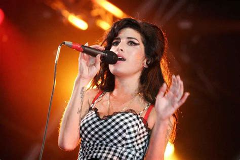 Amy Winehouse Film 2024 Cosa Svela Il Trailer