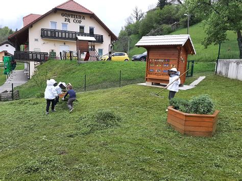 Čebelarski krožek na PŠ Podkum Osnovna šola Ivana Skvarče Zagorje ob Savi