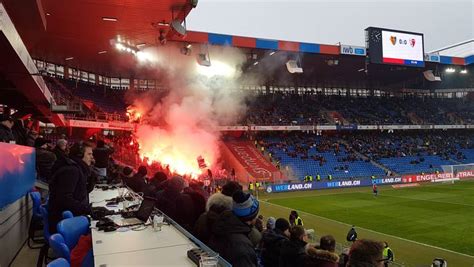 Fc Sion Fans : FC Sion - GCZ 26.02.2012.