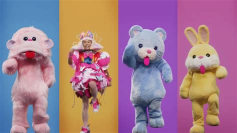 浜田ばみゅばみゅデビュー曲「なんでやねんねん」のフルバージョンpvが公開 Ipod Love