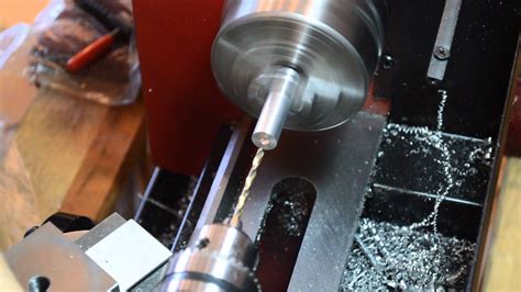 Making Thread On Mini Lathe Youtube