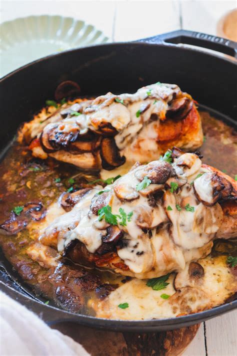 Texas Roadhouse Smothered Chicken Season Thyme