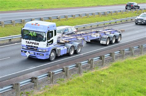 Fuso Tappers Northern Motorway Dairy Flat Nr Auckland Flickr