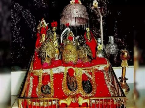 Travel Tips Visit 5 Big Temples Including Maa Vaishno Devi In Navratri