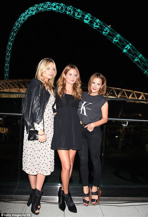 Caroline Flack Unveils New Bobbed Do With Millie Mackintosh Daily