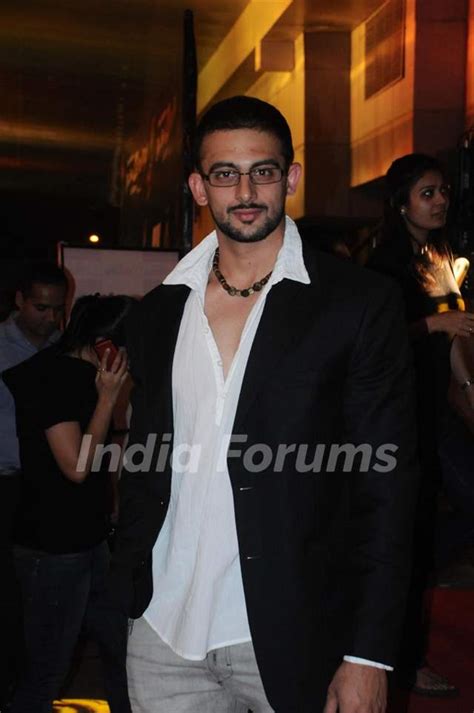 Arunoday Singh at Premiere of 'Yeh Saali Zindagi' Media