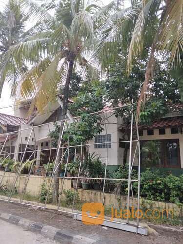 Rumah Hoek Di Pesona Khayangan Margonda Di Kota Depok Jawa Barat