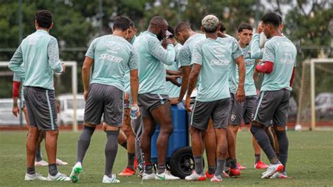 Elenco Do Fluminense Se Reapresenta Nesta Segunda Feira Fluminense