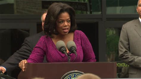 Oprah to auction off contents of Chicago home - ABC7 Chicago