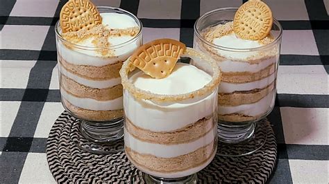 POSTRE FÁCILCON GALLETAS MARÍA Y 2 INGREDIENTES MÁS SÓLO NECESITAS